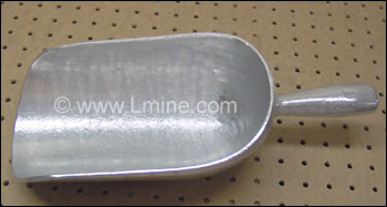 14.5" Aluminum Material Scoop