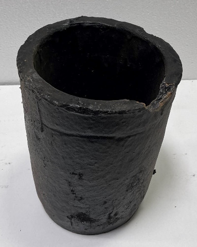 Chipped #25 Graphite Crucible